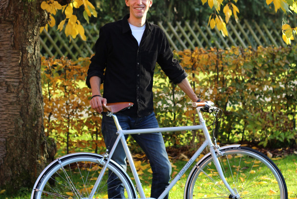 Frank aus Soest mit Rakete Roadstar in Lichtgrau mit Alfine 8